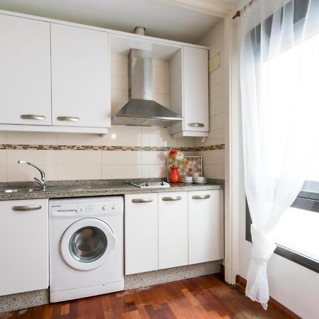 세비야 Holi-Rent Santa Marina 아파트 외부 사진